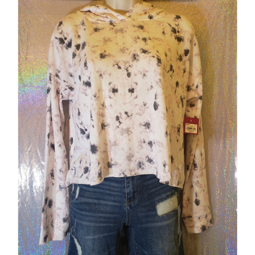 SO Size Medium White, Pink and Gray Tie Dye Cropped Hoodie